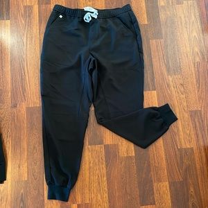 NWT Figs men’s black jogger scrub pants